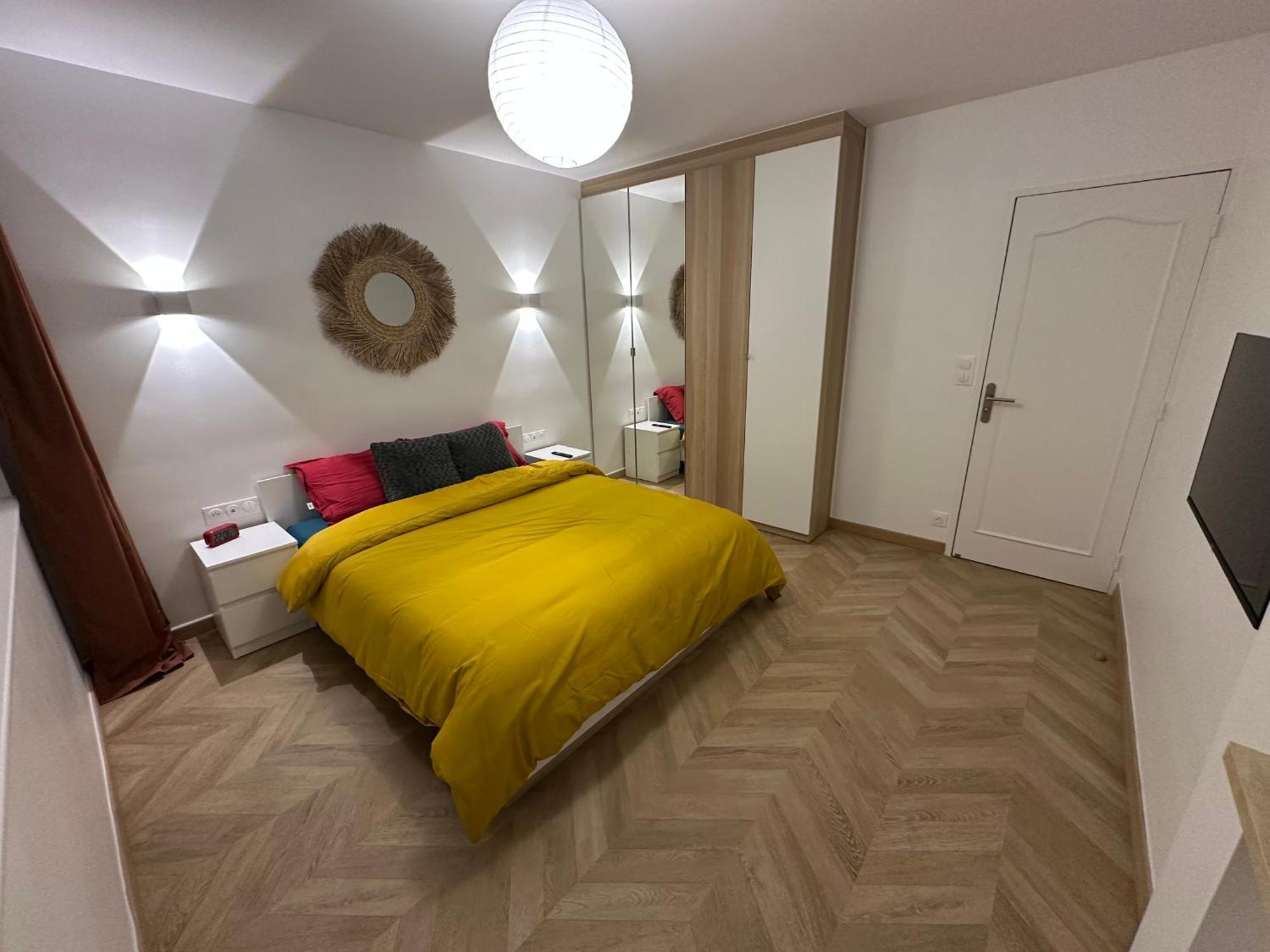 Apartment Paris-montrouge Magnifique 3 Pieces De 78m2 Avec Parking - Tres Cosy Pour 1 - 10 Personnes Refait A Neuf -entire Luxurious And Warm -montrouge Paris 14eme - Proche Aeroport Orly Parc Expositions Porte De Versailles Free Wifi Gra
