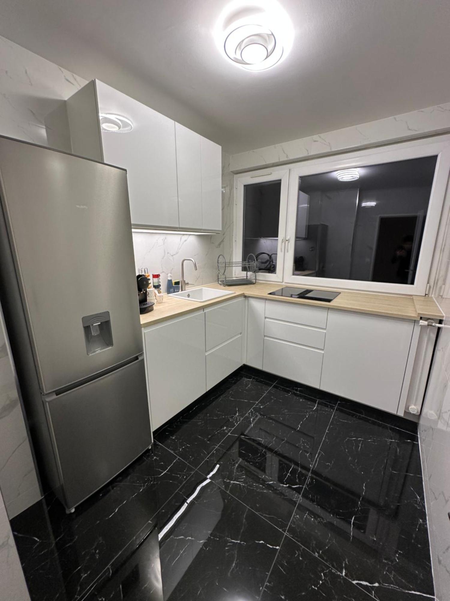 Paris-montrouge Magnifique 3 Pieces De 78m2 Avec Parking - Tres Cosy Pour 1 - 10 Personnes Refait A Neuf -entire Luxurious And Warm -montrouge Paris 14eme - Proche Aeroport Orly Parc Expositions Porte De Versailles Free Wifi Gra
