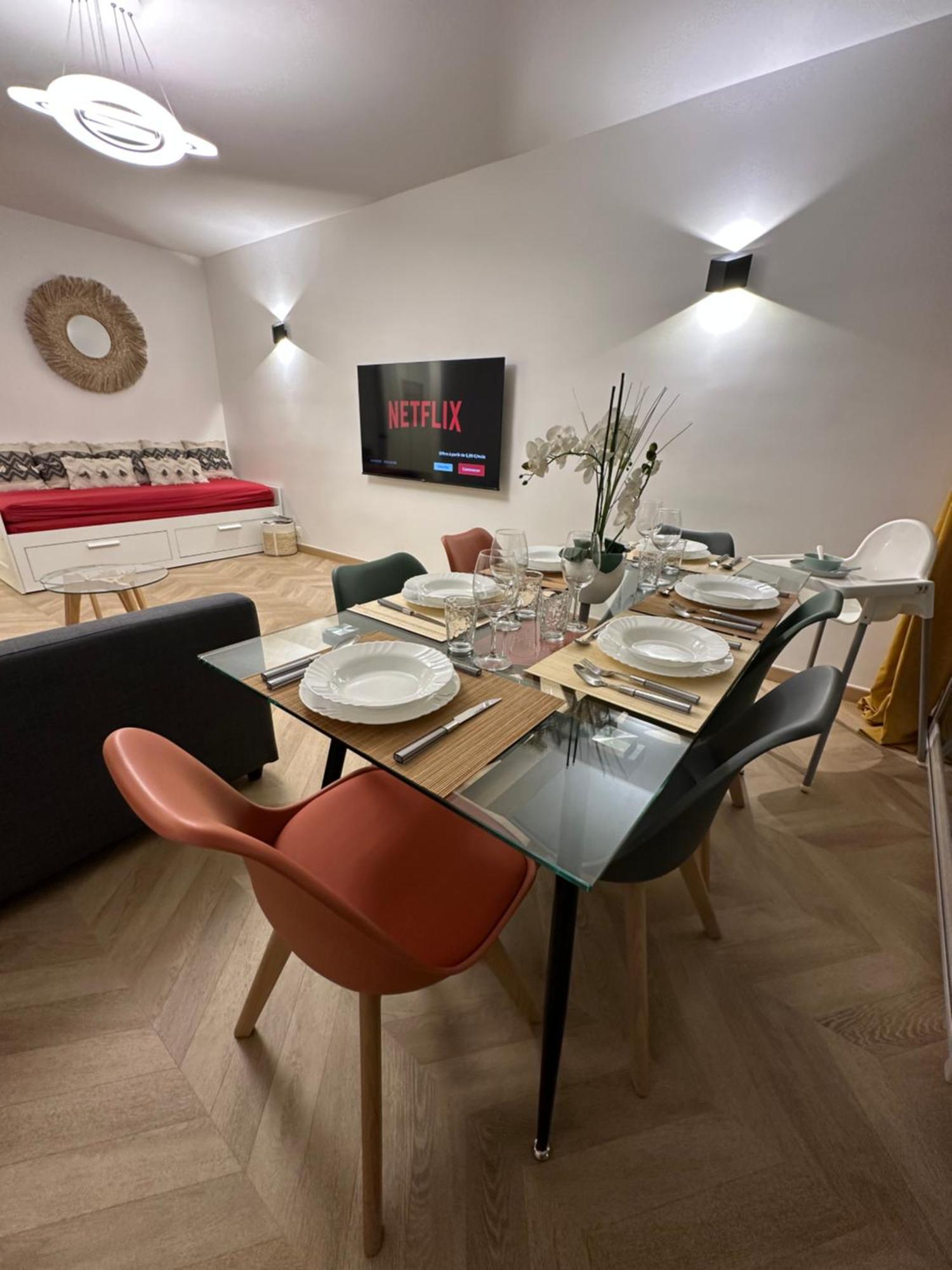 Paris-montrouge Magnifique 3 Pieces De 78m2 Avec Parking - Tres Cosy Pour 1 - 10 Personnes Refait A Neuf -entire Luxurious And Warm -montrouge Paris 14eme - Proche Aeroport Orly Parc Expositions Porte De Versailles Free Wifi Gra